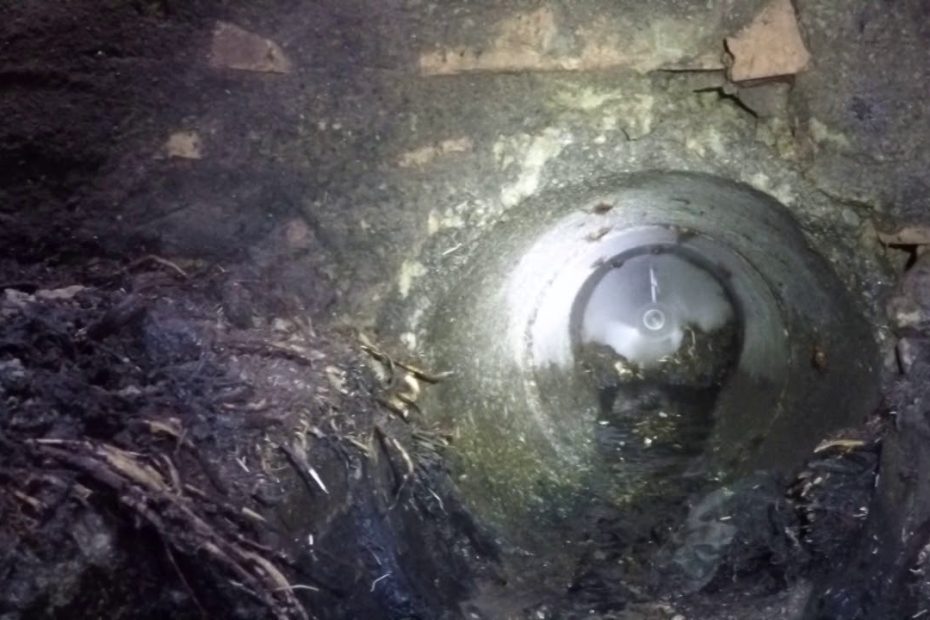 corte de raíces en tuberías